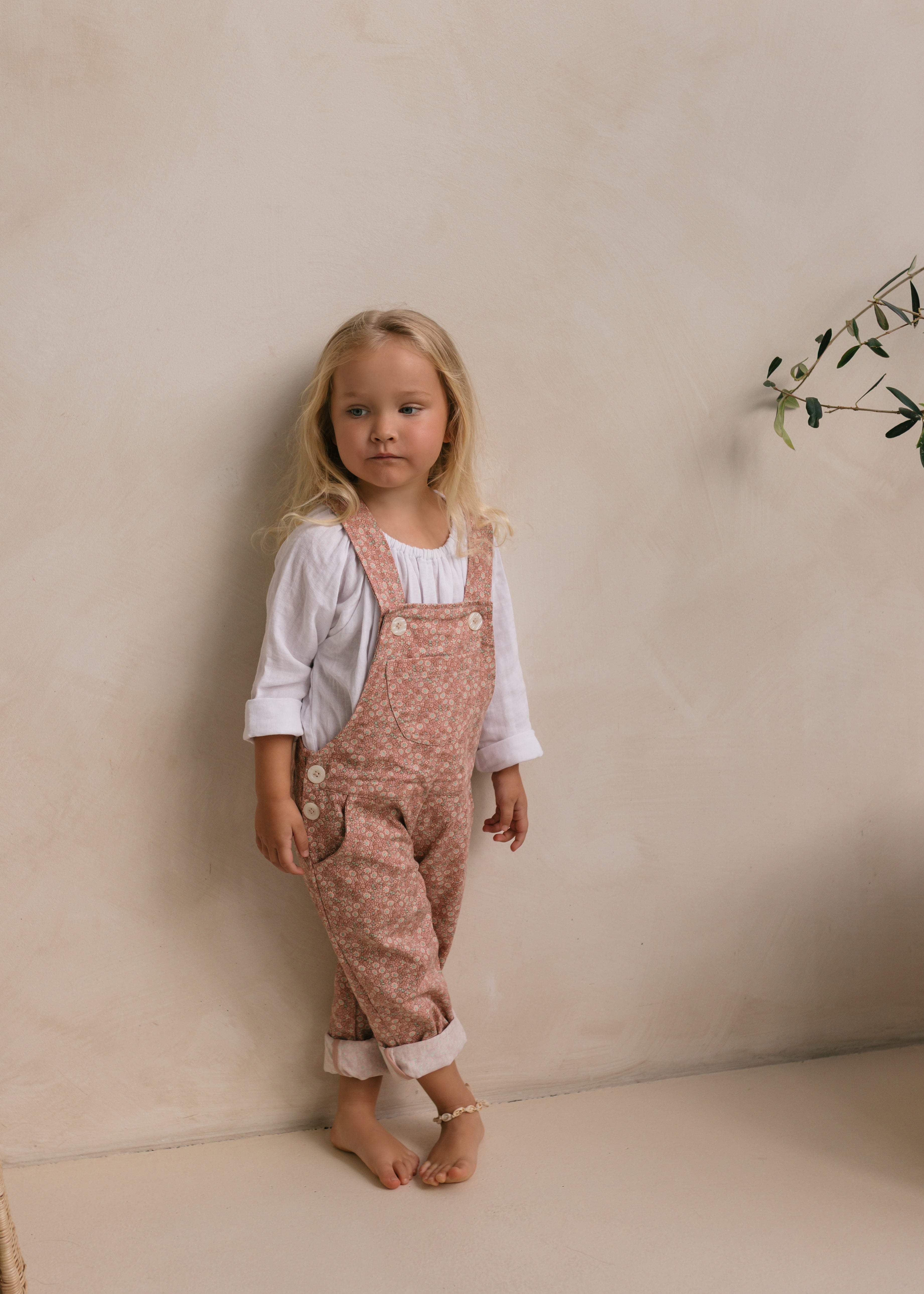 Landgirl Dungarees in Blush March Flower Twill - printebebe.com