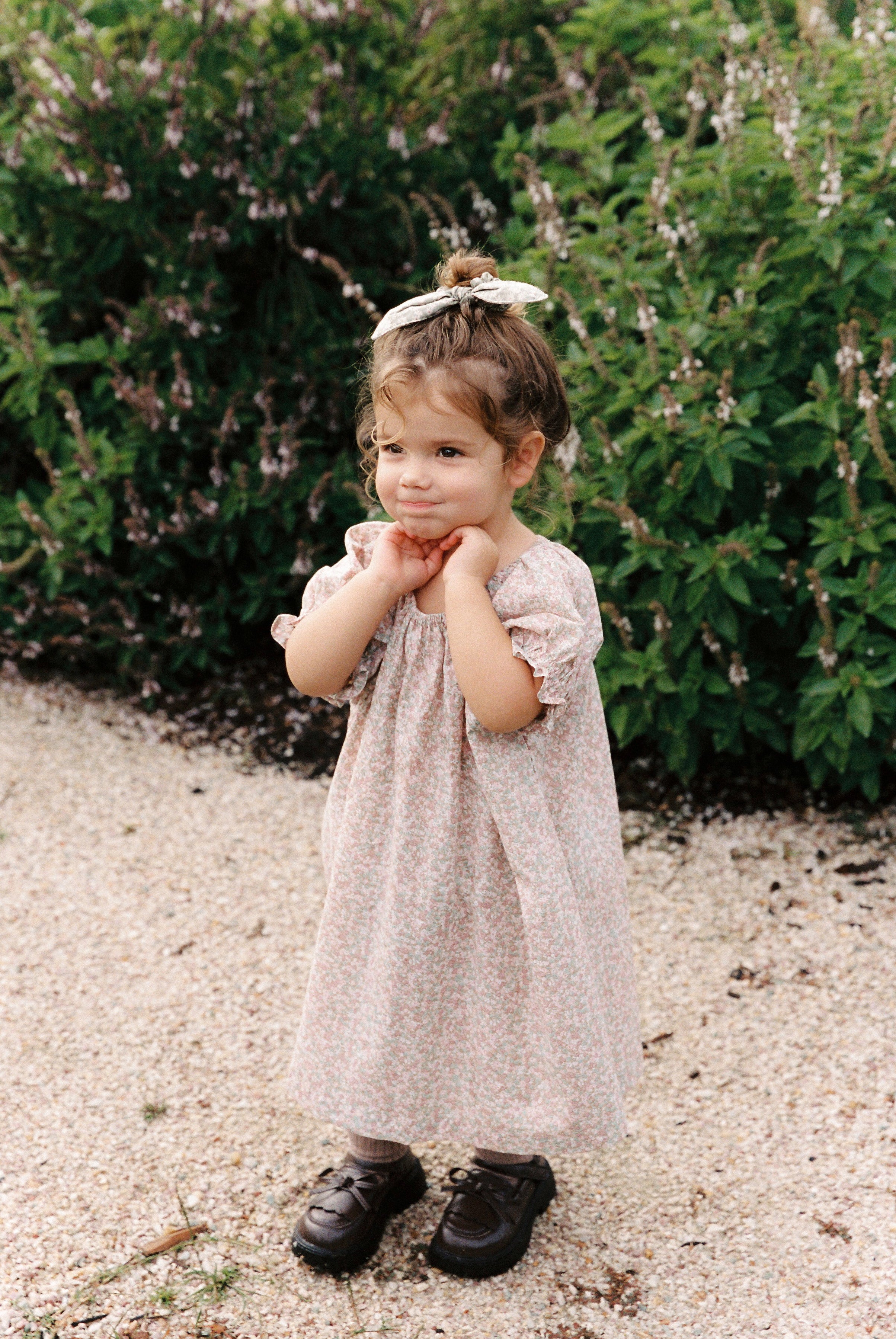 Bubble Smock Dress in Babyccino Mini Flower