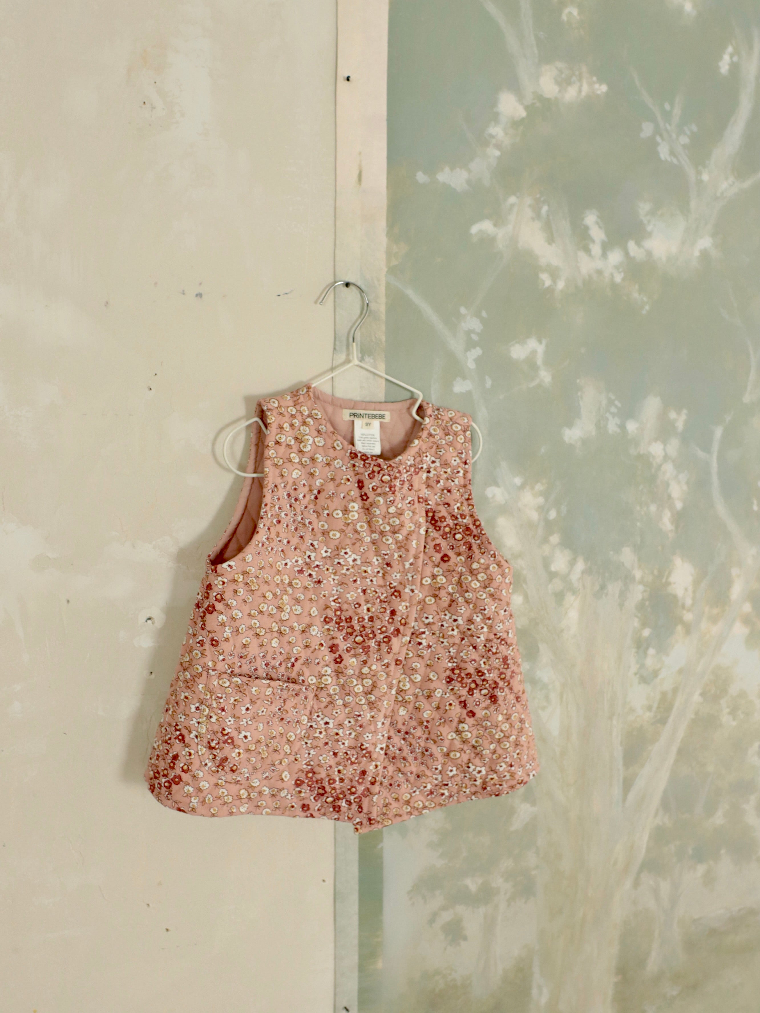 Quilted Vest in Rose Vintage Flower