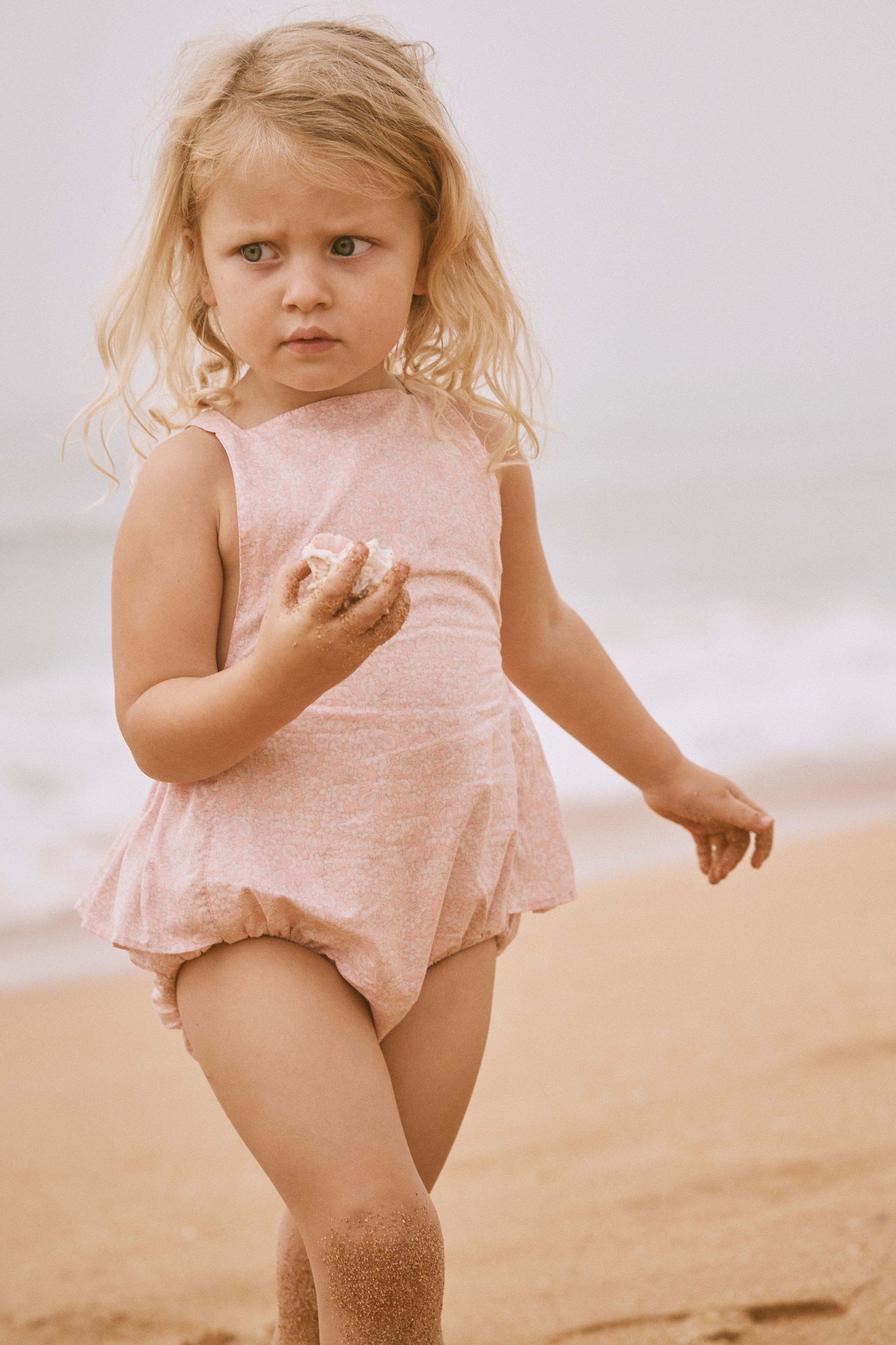 Sunshine Romper in Petal Pink Field Flower - printebebe.com