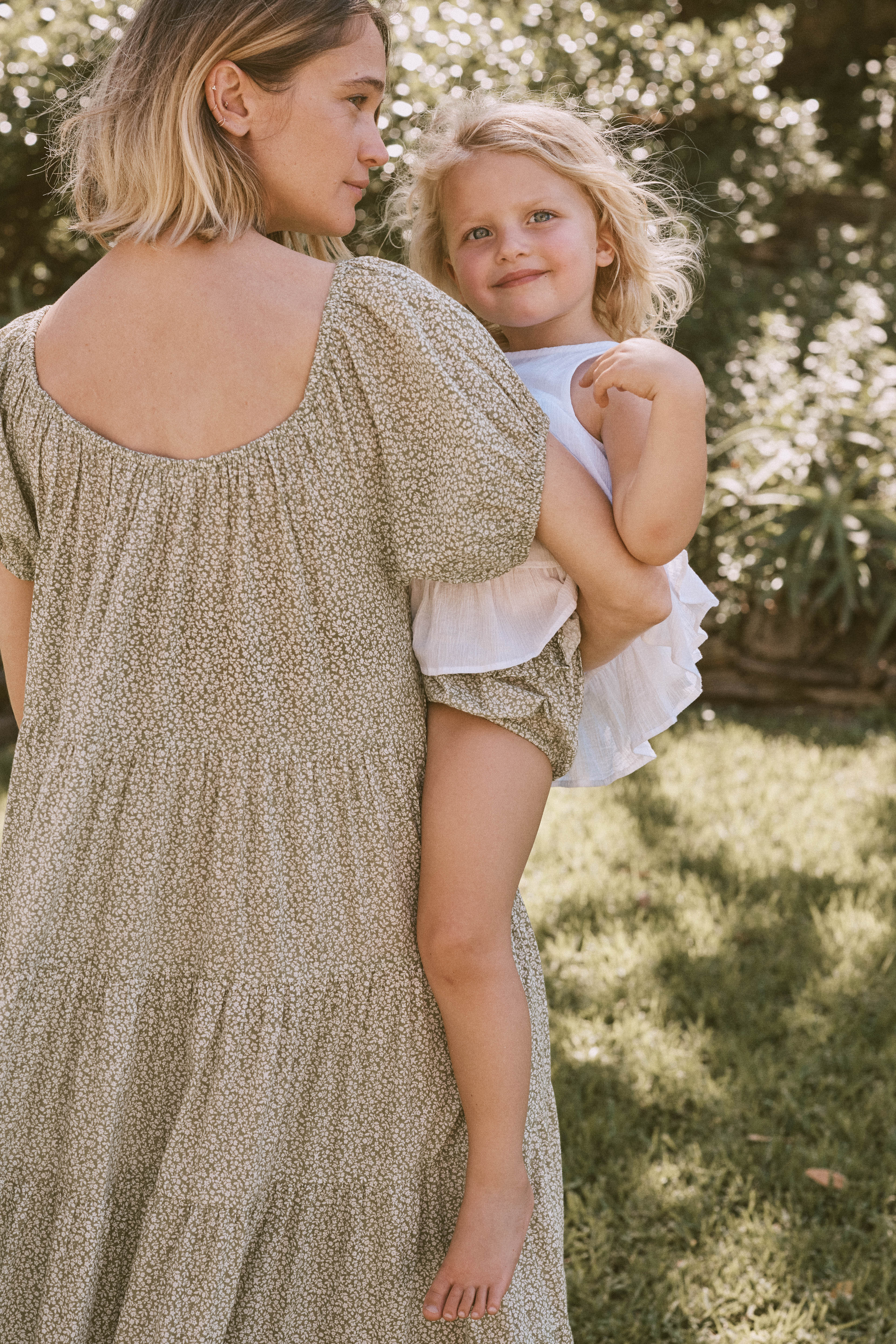 Frill Bloomers in Sage Posy - printebebe.com