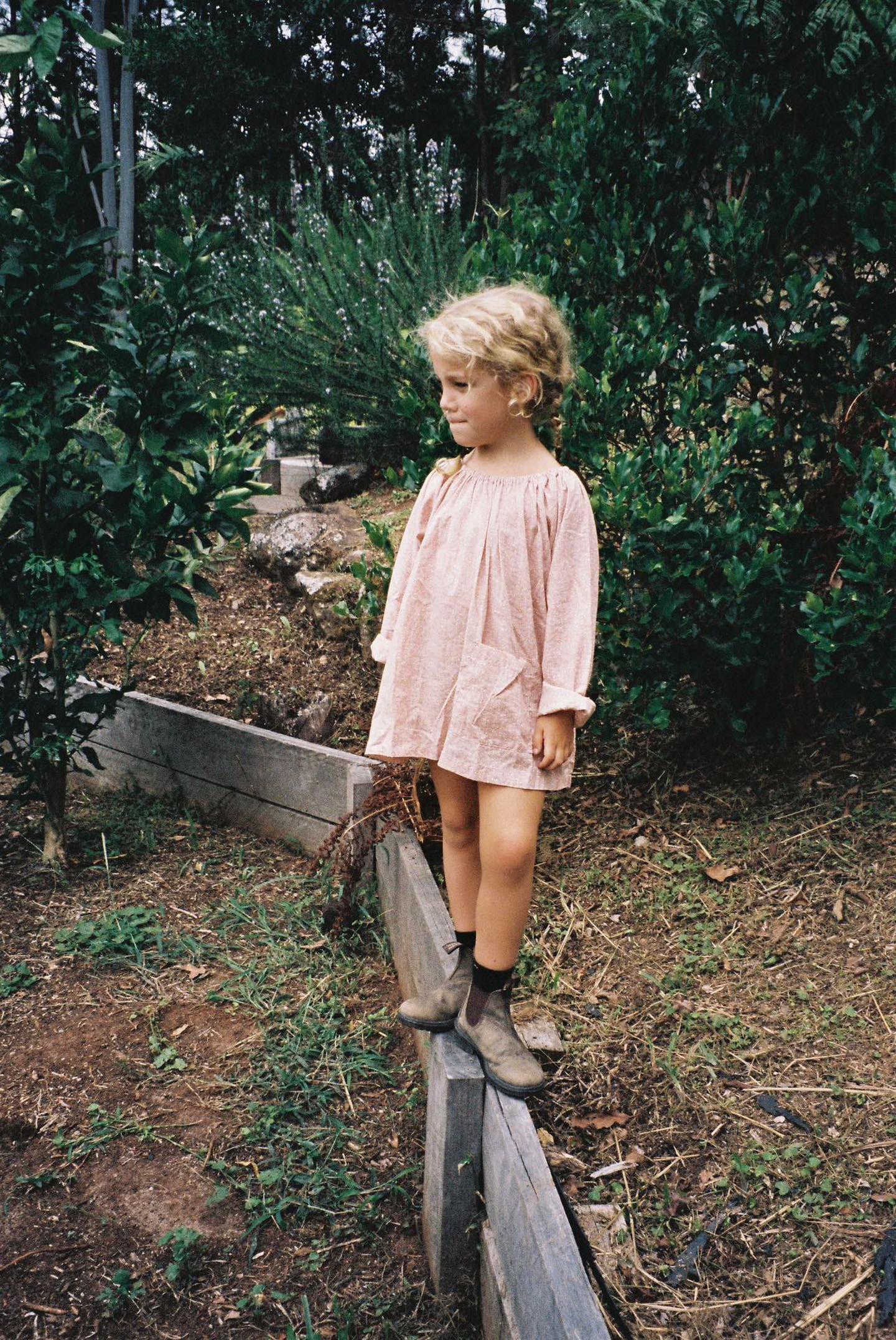 Pocket Smock Top in Maple Winter Daisy - printebebe.com