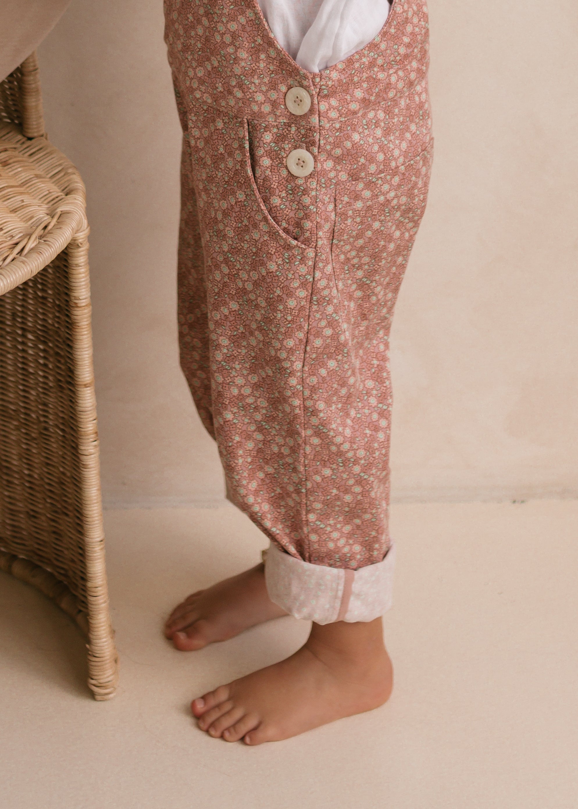 Landgirl Dungarees in Blush March Flower Twill - printebebe.com