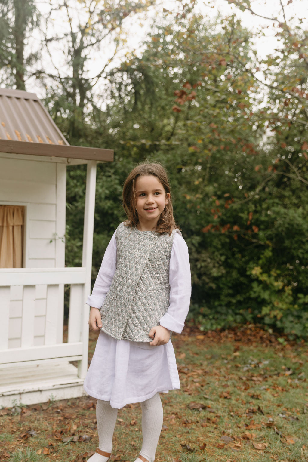 Quilted Vest in Winter Daisy - printebebe.com