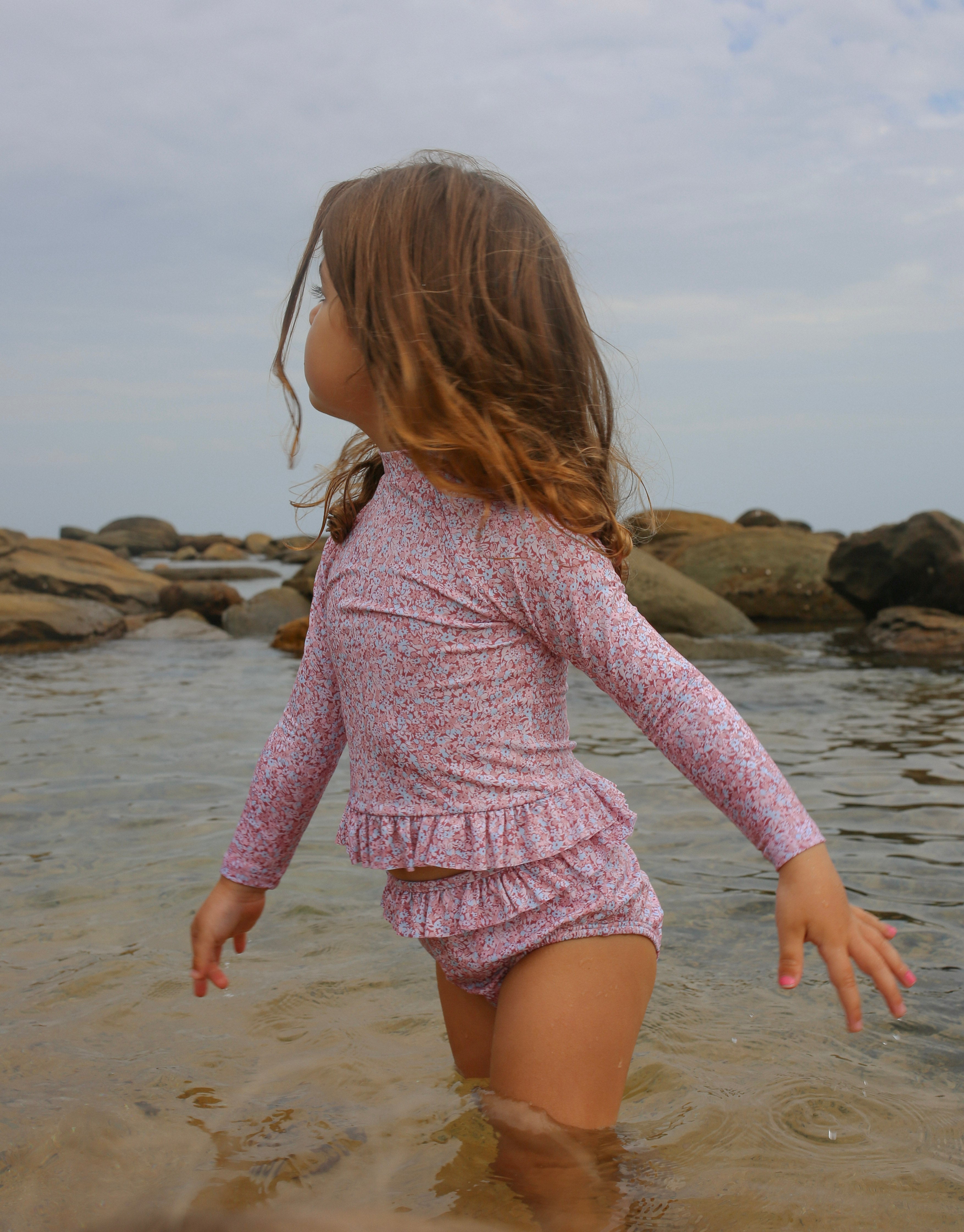 Ruffle Rashie Set in Rosewater Mini Flower