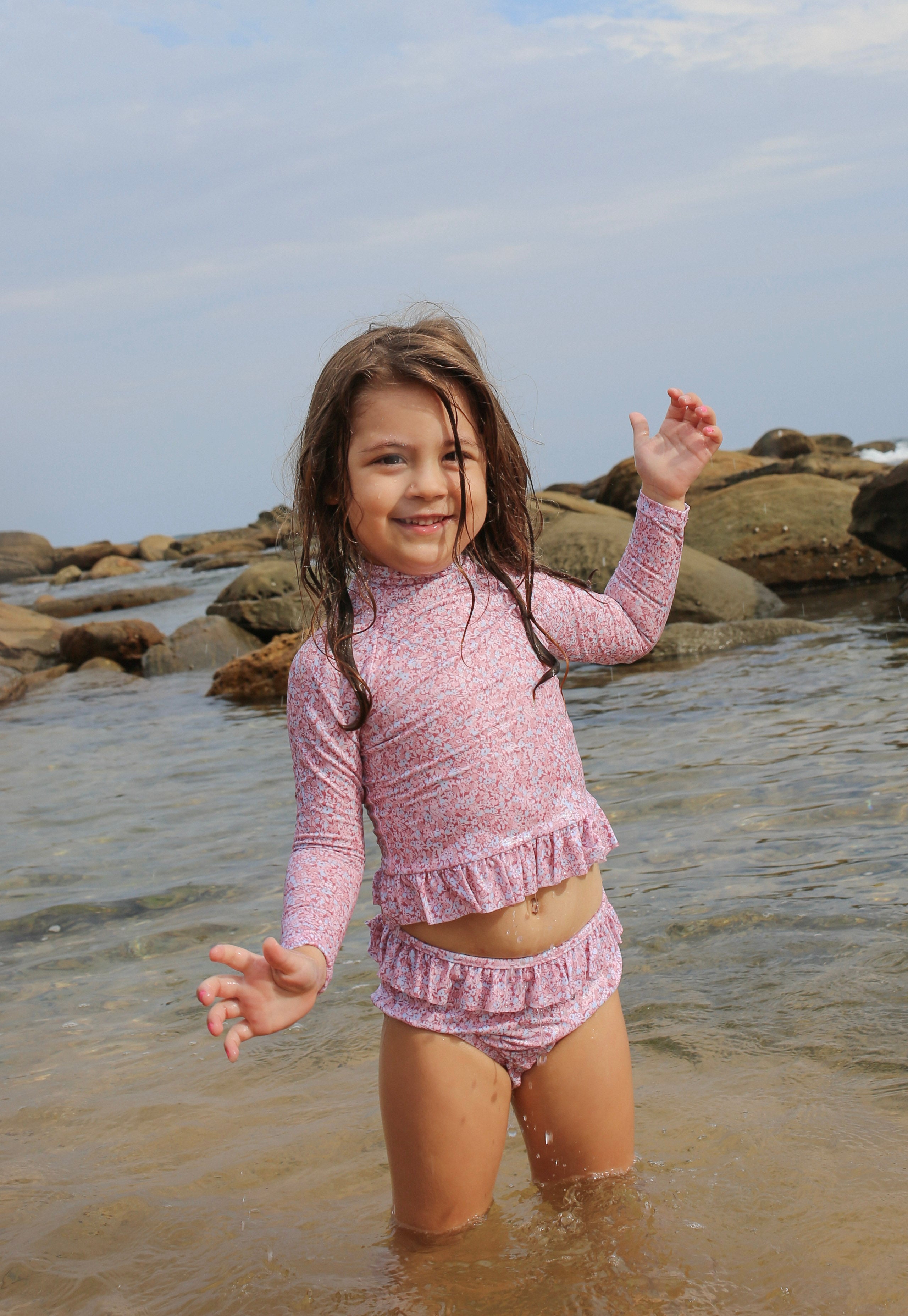 Ruffle Rashie Set in Rosewater Mini Flower