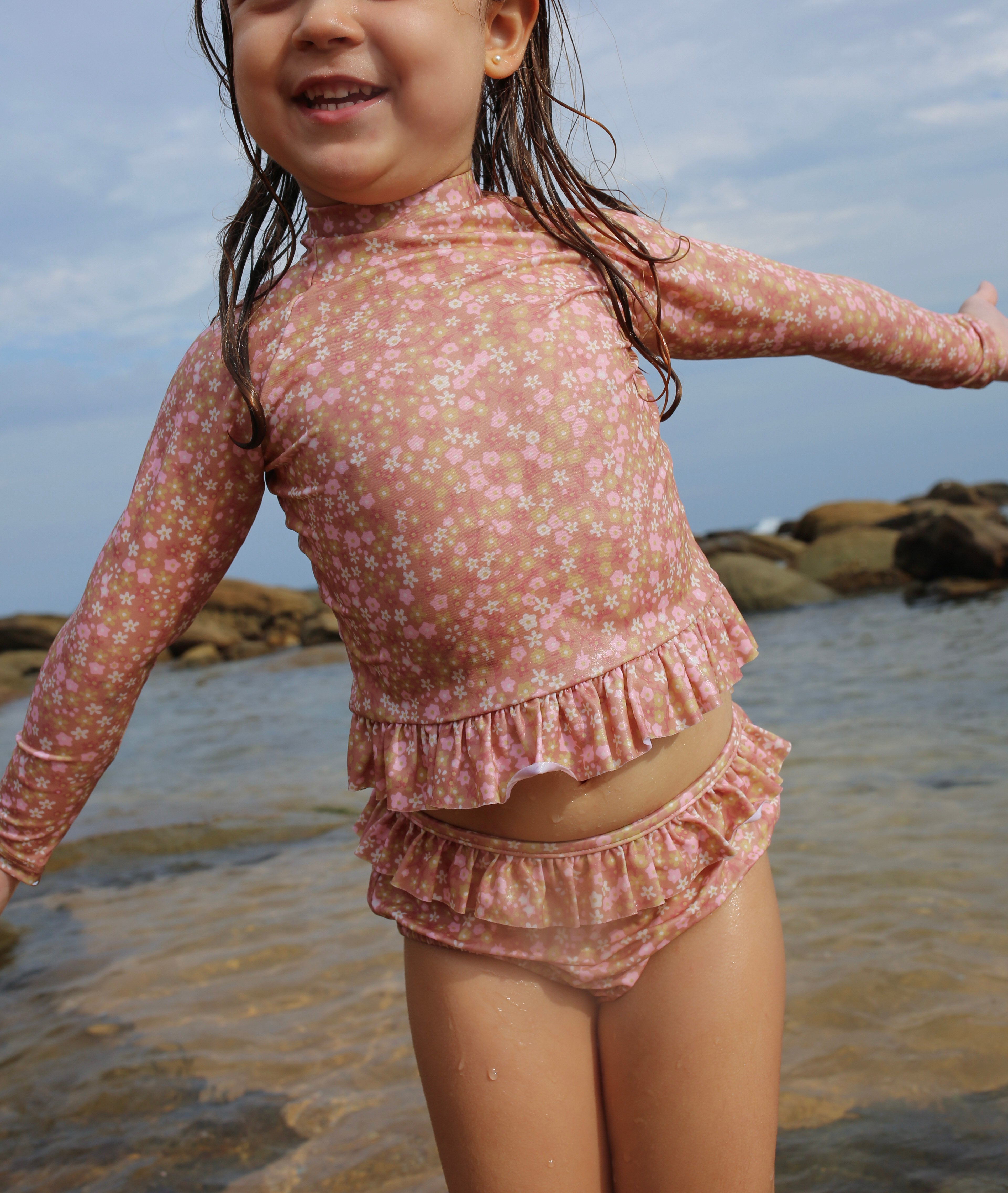 Ruffle Rashie Set in Caramel Milky Way