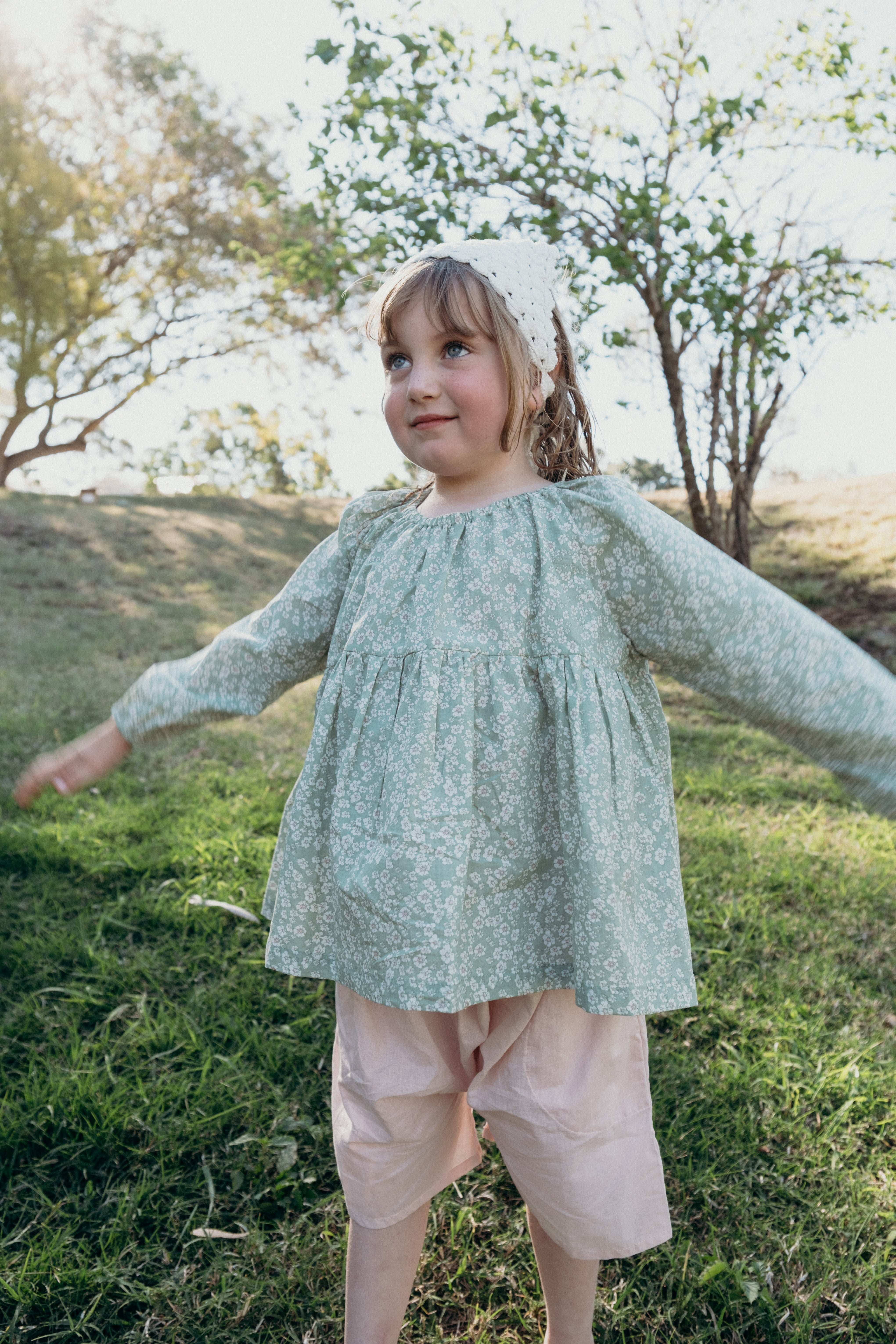Oscar Smock Top in Mint Green Wild Flower
