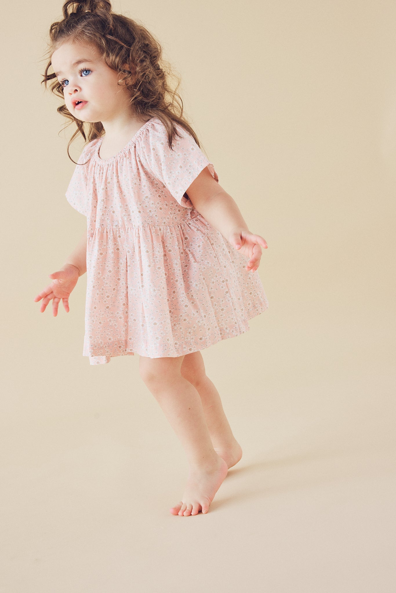 La Renta top in Pretty Pink Wildflowers - printebebe.com