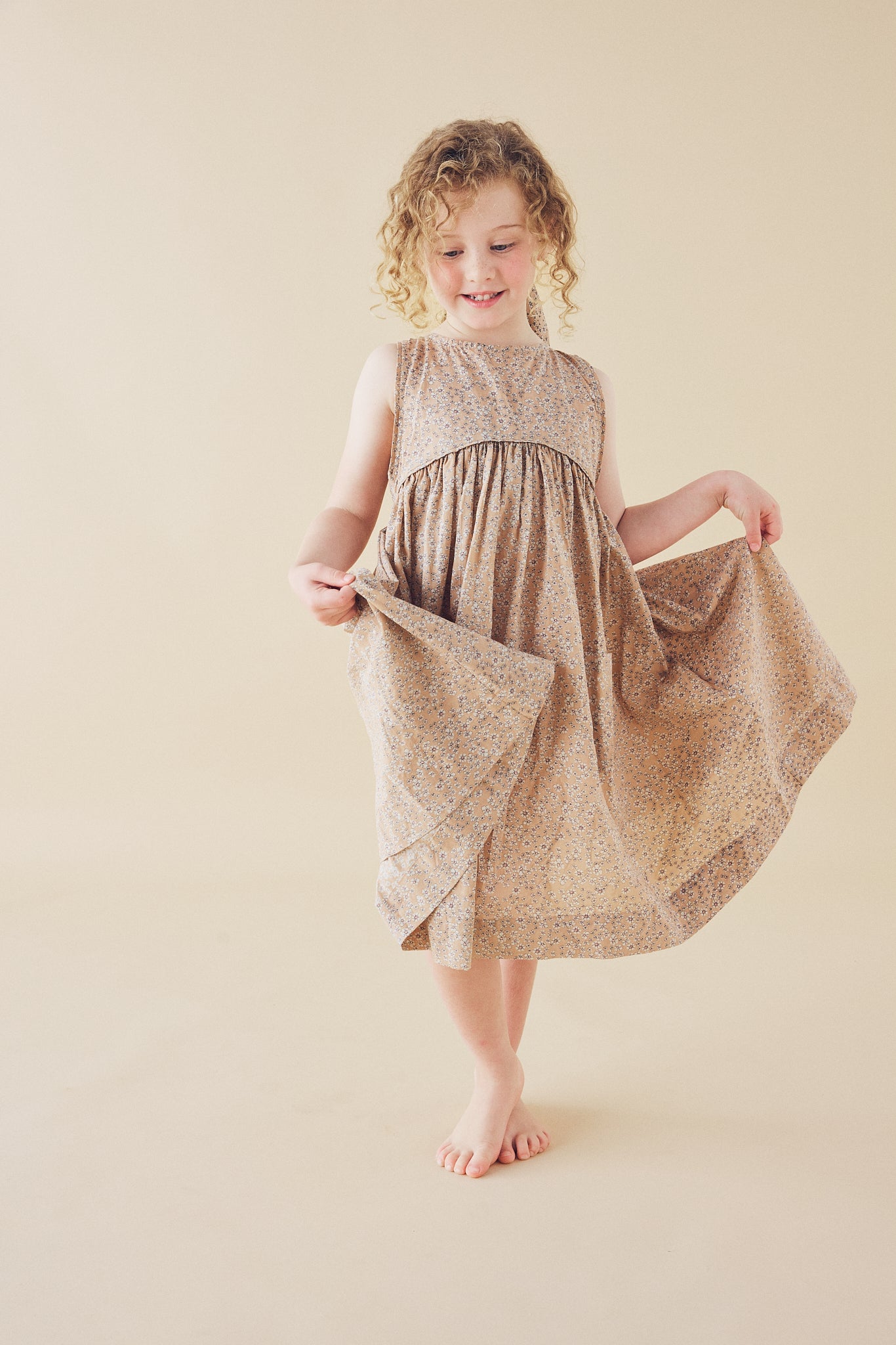 Swirl Dress in Wheat Wildflowers - printebebe.com