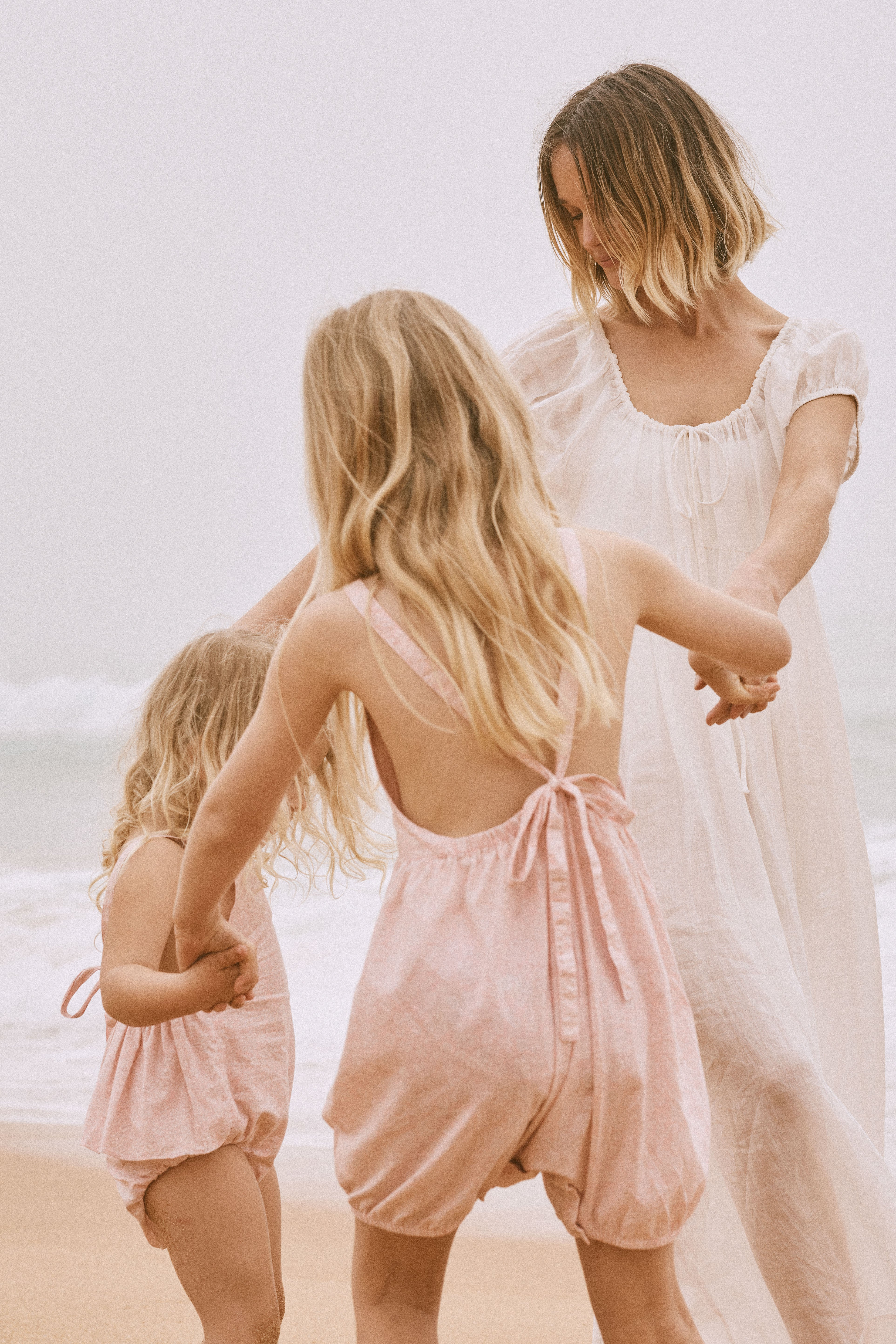 Away Jumpsuit in Petal Pink Field Flower - printebebe.com