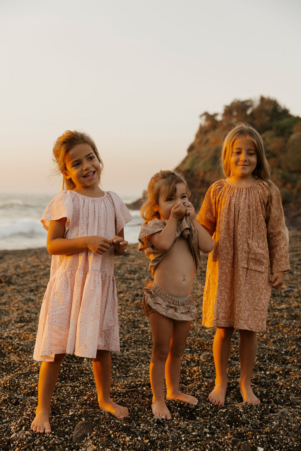 Frill Bloomers in Wheat Wildflowers - printebebe.com
